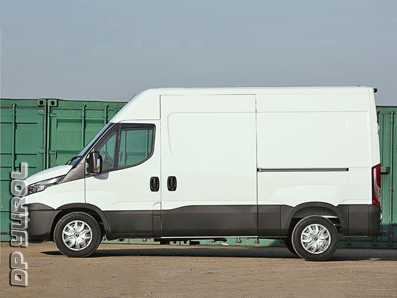 Коммерческий автомобиль  IVECO Daily