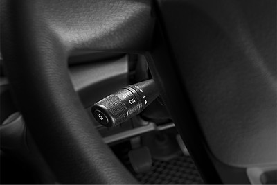 Подрулевые переключатели  грузового автомобиля IVECO Daily